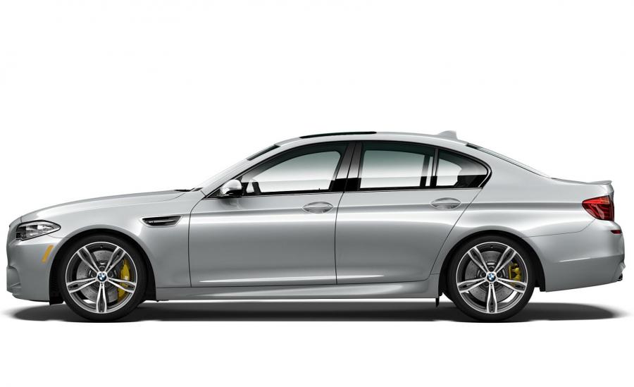  BMW M5 Pure Metal Silver Limited Edition 2016 года  (фото 3 из 3)